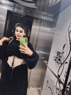 karabaglar-escort-rus-vip-elit-bayanlarla-essiz-deneyimler